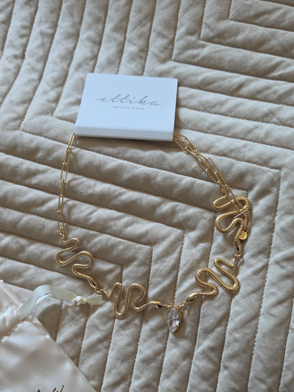 Ettika Serpentina Choker Necklace - Gold Clear Gem New BNIB - Picture 4 of 5